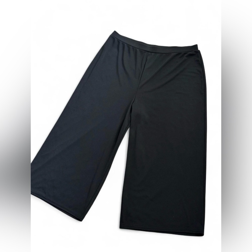 Petite Large Black Wide-Leg Pants